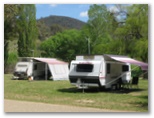 Omeo Caravan Park - Omeo: Powered sites for caravans
