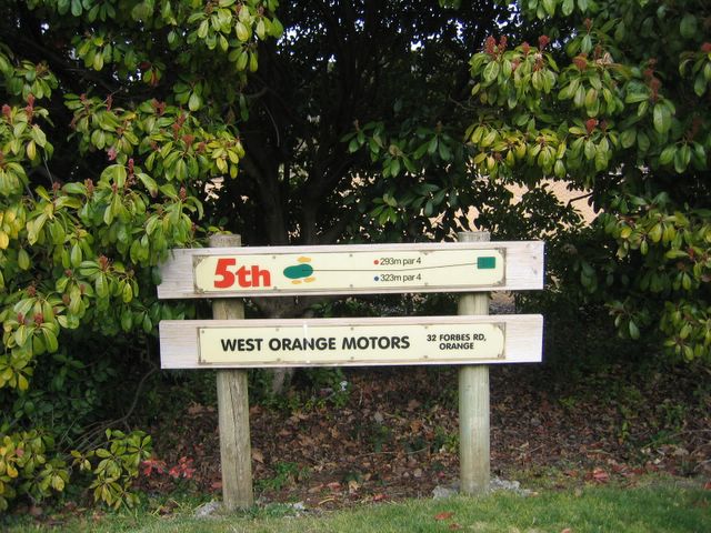 Duntryleague Golf Course - Orange: Hole 5: Par 4, 323 metres.  Sponsored by West Orange Motors, Forbes Road, Orange