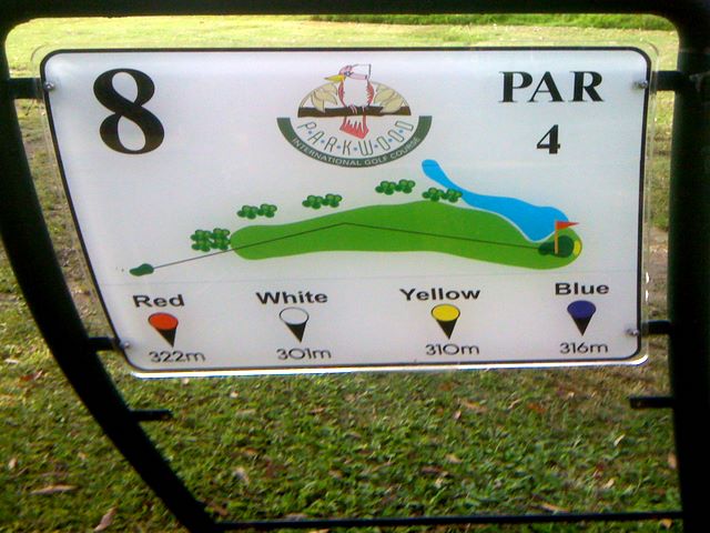 Parkwood International Golf Course - Parkwood, Gold Coast: Hole 8, Par 4, 316 meters