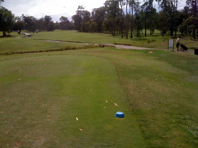 Parkwood International Golf Course - Parkwood, Gold Coast: Fairway view on Hole 9