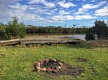 Fishers Riverside Campsite - Perry Bridge: It is easy to set up a fireplace in this location. Take care that you only do this during appropriate fire safety seasons. 