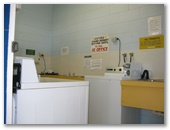 Pialba Beachfront Tourist Park - Pialba Hervey Bay: Interior of laundry