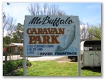 Mount Buffalo Caravan Park - Porepunkah: Mount Buffalo Caravan Park welcome sign