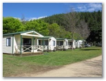 Porepunkah Pines Tourist Resort - Porepunkah: Cottage accommodation, ideal for families, couples and singles