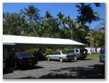 Tropic Breeze Van Village - Port Douglas: Motel style accommodation