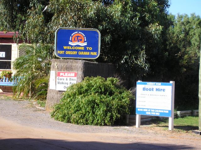 Port Gregory Caravan Park - Port Gregory: Entrance to Port Gregory Caravan Park
