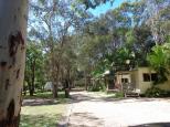 Flynns Beach Caravan Park - Port Macquarie: Many trees in the park