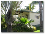 Leisure Tourist Park & Holiday Units - Port Macquarie: Cottage accommodation, ideal for families, couples and singles
