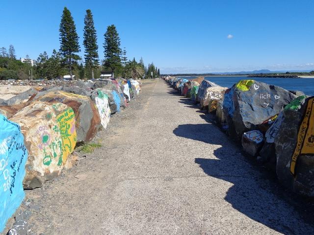 Lighthouse Beach Holiday Village - Port Macquarie: break wall