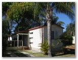Melaleuca Caravan Park - Port Macquarie: Cottage accommodation, ideal for families, couples and singles