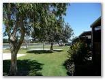 Pottsville South Holiday Park - Pottsville: Cottages with river views