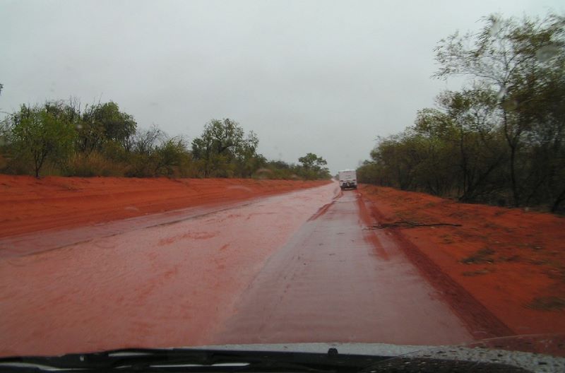 Port Smith Caravan Park - Lagrange: Road into PS stick to the shoulder and it is a hard surface you will
not get stuck. It looks daunting here but its an adventure water flows down
the centre  up 2 foot deep. 2W drives can use this road anytime.