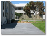 BIG4 Beacon Resort - Queenscliff: Good parking facilities for clients using cottages.