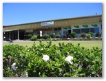 Redland Bay Golf Course - Redland Bay: Clubhouse and Pro Shop