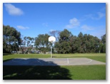 Discovery Holiday Park Robe - Robe: Basketball court