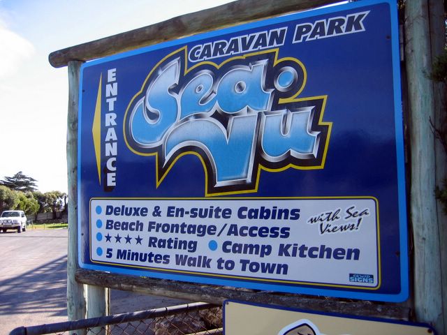 Sea Vu Caravan Park - Robe: Sea-Vu Caravan Park welcome sign