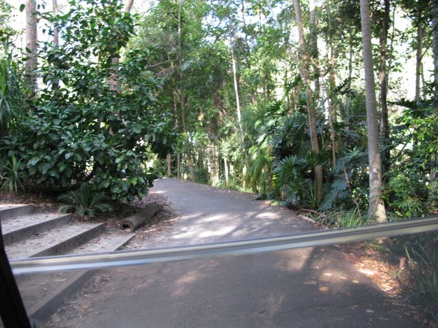 Robina Woods Golf Course - Robina: Excellent paths for golf carts are throughout the course.