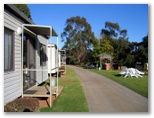 Weir Caravan Park - Robinvale: Cottage accommodation ideal for families, couples and singles