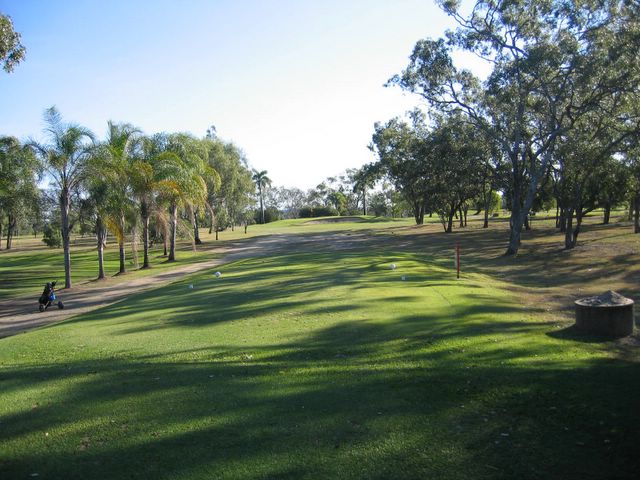 Rockhampton Golf Course - Rockhampton: Fairway view Hole 2