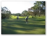 Rockhampton Golf Course - Rockhampton: Green on Hole 5