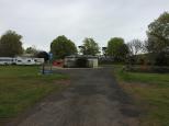 Ross Caravan Park and Heritage Cabins - Ross: Looking in from the entrance.
