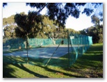 Gemini Downs Holiday Centre - Salt Creek: Tennis court