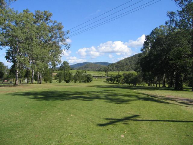 Sarina Golf Course - Sarina: Fairway view Hole 10