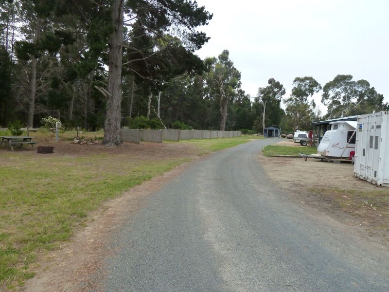 Seven Mile Beach Cabin and Caravan Park - Seven Mile Beach: Partitioned sites too small for van with annexe bit good for motorhomes and tents. Photo by Lynn Gorman.