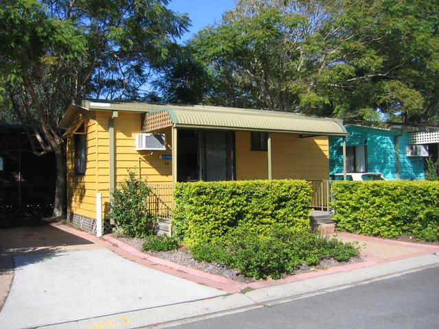 Shoal Bay Holiday Park - Shoal Bay: Cottage accommodation ideal for families, couples and singles