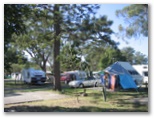 Shoal Bay Holiday Park - Shoal Bay: Powered sites for caravans