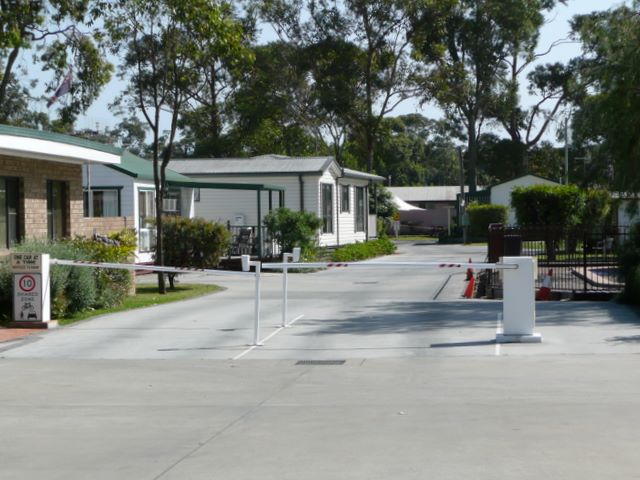 Tall Timbers Caravan Park - Shoalhaven Heads: Secure entrance and exit