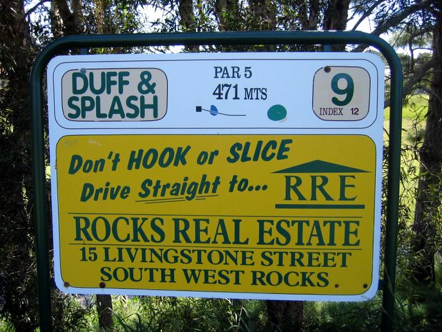 South West Rocks Golf Course - South West Rocks: Layout of Hole 9 - Par 5, 471 meters