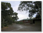 Spear Creek Caravan Park - Flinders Rangers: Cottage accommodation, ideal for families, couples and singles