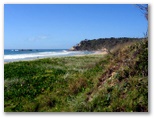 Sapphire Beach Holiday Park - Coffs Harbour: Split Solitary beach immediately in front of the Caravan Park.