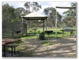 Stawell Park Caravan Park - Stawell: Sheltered outdoor BBQ