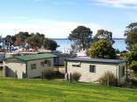 Stony Point Caravan Park - Stony Point: Cabin accommodation which is ideal for couples, singles and family groups. 