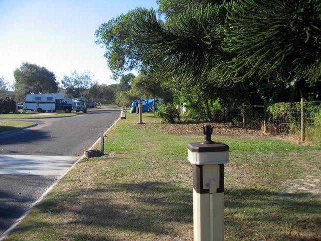Coolum Beach Caravan Park - Coolum Beach: Powered sites for caravans adjacent to the beach