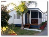 Badgee Caravan Park - Sussex Inlet: Cottage accommodation, ideal for families, couples and singles