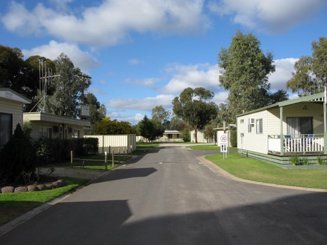 BIG4 Swan Hill - Swan Hill: Good paved roads throughout the park