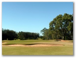 Murray Downs Golf & Country Club - Swan Hill: Approach to the Green on Hole 7