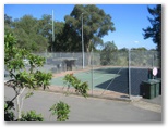 Sydney Hills Holiday Village - Dural: Tennis courts