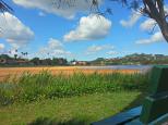 BIG4 Sydney Lakeside Holiday Park - Narrabeen: Lots of places to sit and relax beside the lake