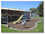 Austin Tourist Park - Tamworth: Playground for children.