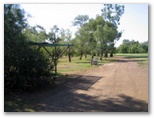 Tamworth Golf Course - Tamworth: Resting place and drink stop near Hole 15