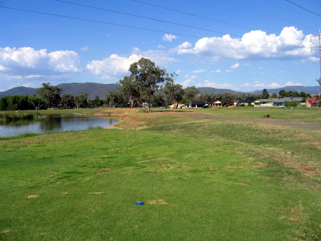 Longyard Golf Course - Tamworth: Fairway view Hole 3