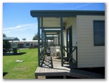 Dawson River Tourist Park - Taree: Cottage accommodation ideal for families, couples and singles