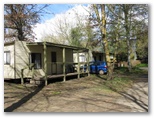 Tawonga Caravan Park - Tawonga: Cottage accommodation, ideal for families, couples and singles