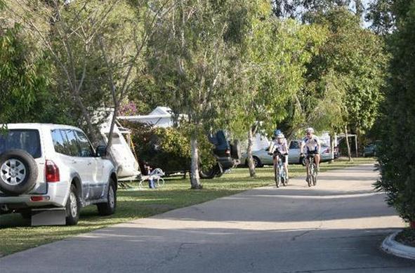 BIG4 Noosa Bougainvillia Holiday Park - Tewantin: Good paved roads throughout the park 