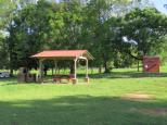 Roses Park Camping - Thora: Picnic area