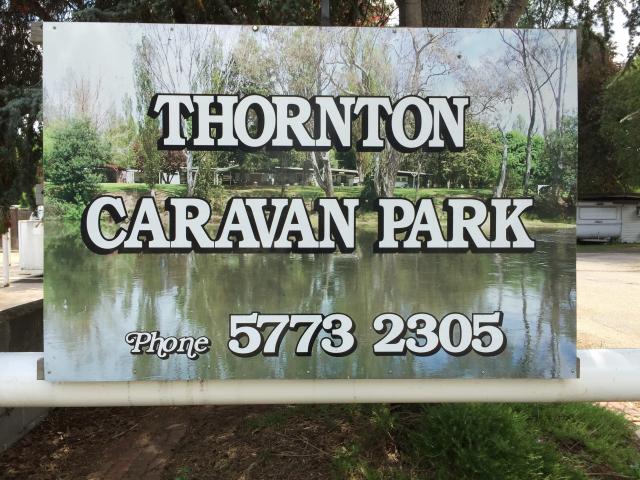 Thornton Caravan Park - Thornton: Thornton Caravan Park welcome sign.